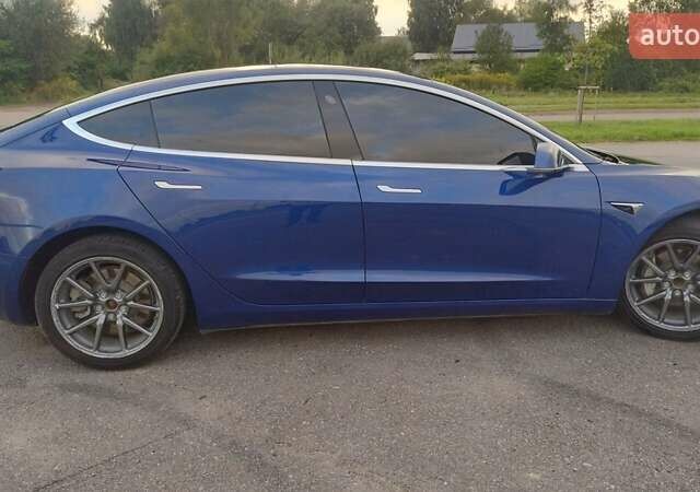 Синій Тесла Модель 3, об'ємом двигуна 0 л та пробігом 146 тис. км за 14700 $, фото 10 на Automoto.ua