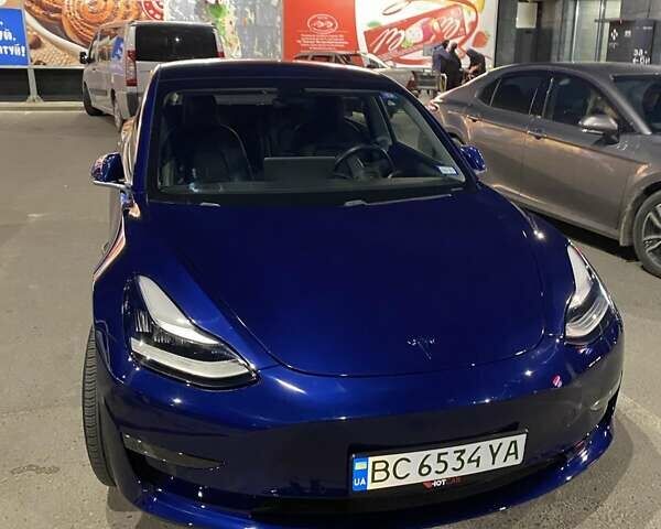 Синий Тесла Модель 3, объемом двигателя 0 л и пробегом 112 тыс. км за 16500 $, фото 1 на Automoto.ua