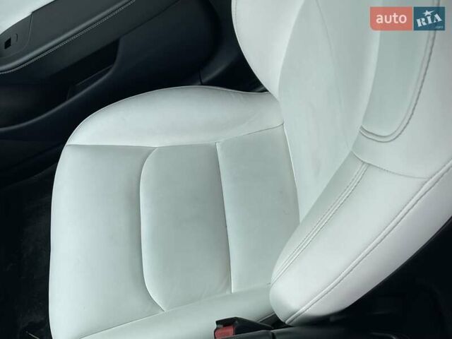 Синій Тесла Модель 3, об'ємом двигуна 0 л та пробігом 225 тис. км за 13200 $, фото 47 на Automoto.ua