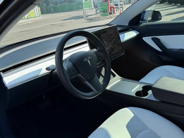 Синій Тесла Модель 3, об'ємом двигуна 0 л та пробігом 67 тис. км за 17800 $, фото 7 на Automoto.ua