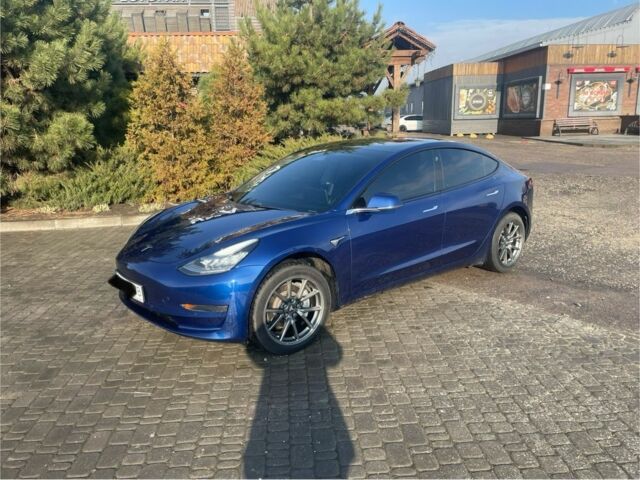 Синій Тесла Модель 3, об'ємом двигуна 0 л та пробігом 83 тис. км за 361 $, фото 4 на Automoto.ua