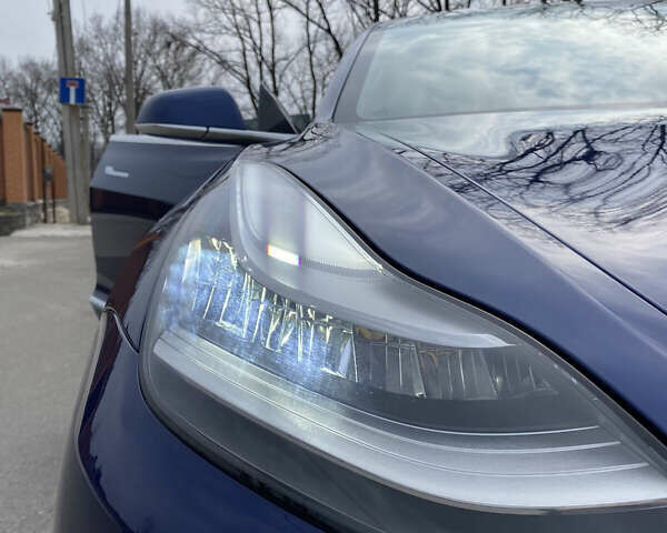 Синий Тесла Модель 3, объемом двигателя 0 л и пробегом 40 тыс. км за 35000 $, фото 30 на Automoto.ua