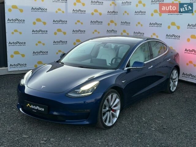 Синий Тесла Модель 3, объемом двигателя 0 л и пробегом 155 тыс. км за 17800 $, фото 5 на Automoto.ua