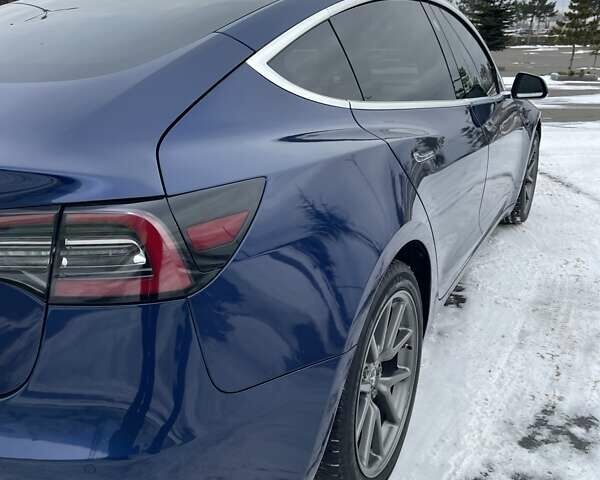 Синій Тесла Модель 3, об'ємом двигуна 0 л та пробігом 225 тис. км за 13200 $, фото 59 на Automoto.ua