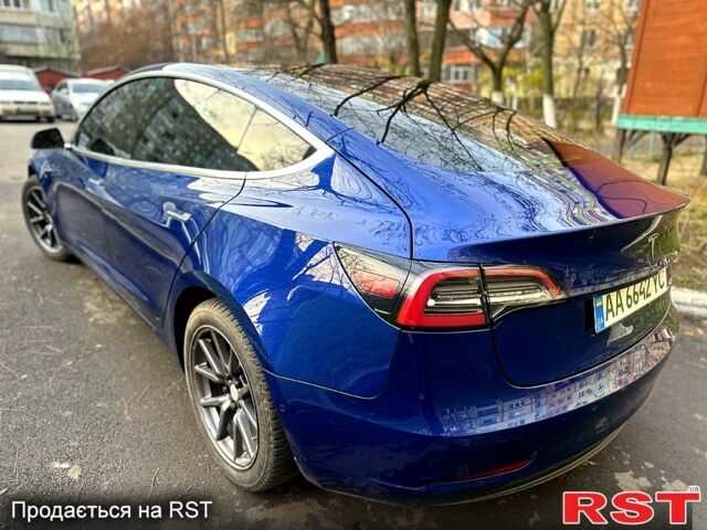 Синій Тесла Модель 3, об'ємом двигуна 0 л та пробігом 120 тис. км за 17000 $, фото 5 на Automoto.ua