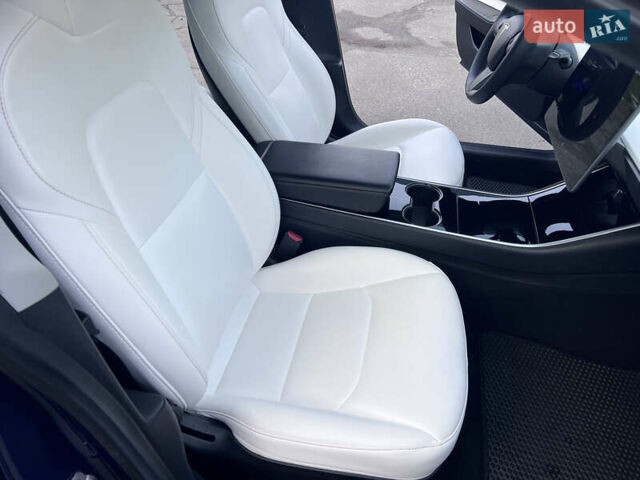 Синий Тесла Модель 3, объемом двигателя 0 л и пробегом 115 тыс. км за 14800 $, фото 26 на Automoto.ua