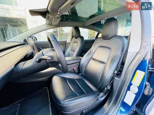 Синий Тесла Модель 3, объемом двигателя 0 л и пробегом 112 тыс. км за 14500 $, фото 7 на Automoto.ua