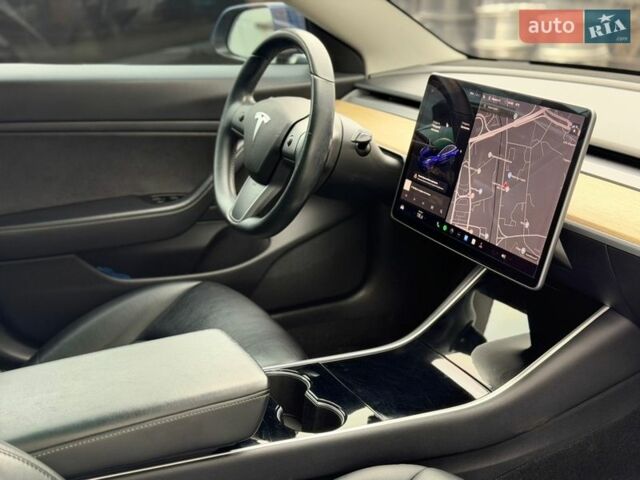 Синий Тесла Модель 3, объемом двигателя 0 л и пробегом 105 тыс. км за 13800 $, фото 9 на Automoto.ua