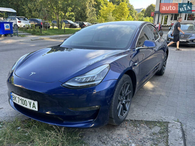 Синій Тесла Модель 3, об'ємом двигуна 0 л та пробігом 101 тис. км за 13900 $, фото 1 на Automoto.ua