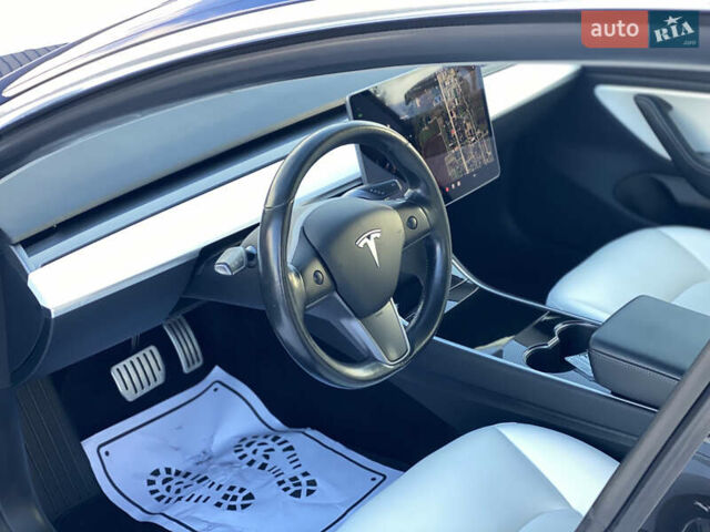 Синий Тесла Модель 3, объемом двигателя 0 л и пробегом 155 тыс. км за 17800 $, фото 43 на Automoto.ua