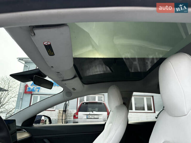 Синій Тесла Модель 3, об'ємом двигуна 0 л та пробігом 108 тис. км за 16400 $, фото 13 на Automoto.ua