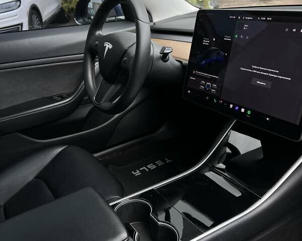 Синій Тесла Модель 3, об'ємом двигуна 0 л та пробігом 180 тис. км за 17400 $, фото 46 на Automoto.ua
