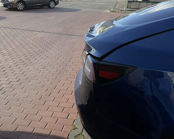 Синій Тесла Модель 3, об'ємом двигуна 0 л та пробігом 100 тис. км за 13800 $, фото 19 на Automoto.ua