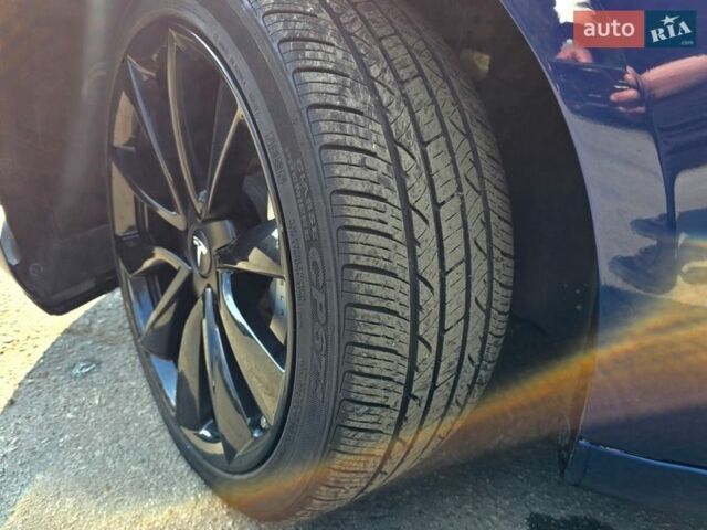 Синій Тесла Модель 3, об'ємом двигуна 0 л та пробігом 76 тис. км за 16700 $, фото 53 на Automoto.ua