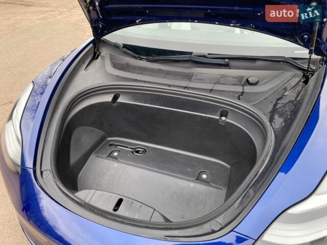 Синій Тесла Модель 3, об'ємом двигуна 0 л та пробігом 144 тис. км за 16900 $, фото 13 на Automoto.ua