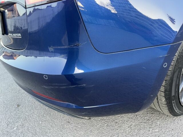 Синий Тесла Модель 3, объемом двигателя 0 л и пробегом 183 тыс. км за 14500 $, фото 22 на Automoto.ua