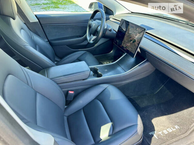 Синий Тесла Модель 3, объемом двигателя 0 л и пробегом 49 тыс. км за 22000 $, фото 13 на Automoto.ua