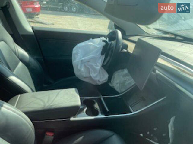 Синий Тесла Модель 3, объемом двигателя 0 л и пробегом 130 тыс. км за 13800 $, фото 10 на Automoto.ua