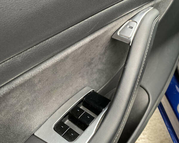 Синий Тесла Модель 3, объемом двигателя 0 л и пробегом 40 тыс. км за 35000 $, фото 16 на Automoto.ua