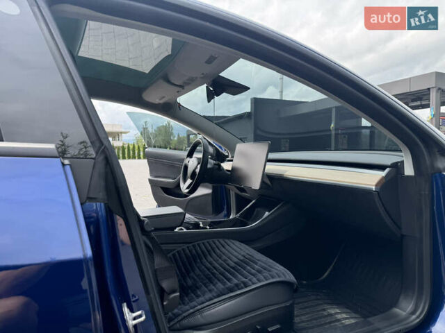 Синій Тесла Модель 3, об'ємом двигуна 0 л та пробігом 70 тис. км за 24000 $, фото 12 на Automoto.ua