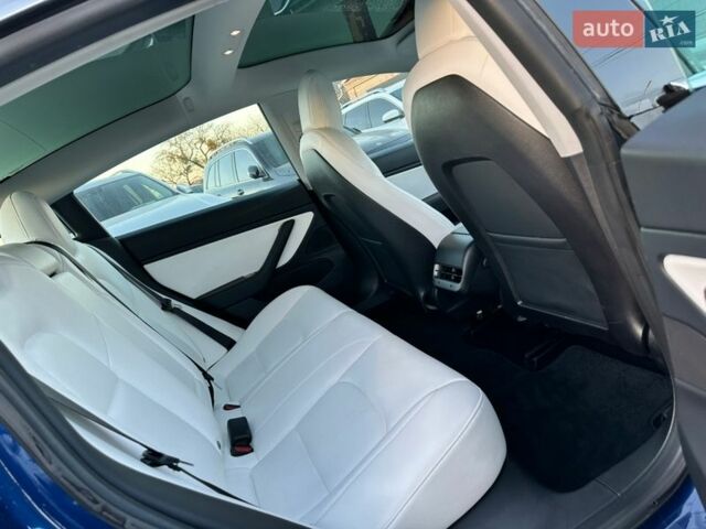 Синий Тесла Модель 3, объемом двигателя 0 л и пробегом 155 тыс. км за 17800 $, фото 55 на Automoto.ua
