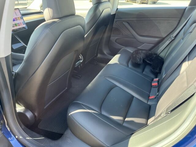 Синий Тесла Модель 3, объемом двигателя 0 л и пробегом 72 тыс. км за 16000 $, фото 8 на Automoto.ua