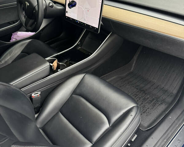 Синій Тесла Модель 3, об'ємом двигуна 0 л та пробігом 118 тис. км за 15498 $, фото 12 на Automoto.ua