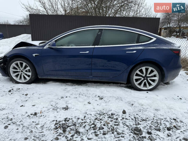 Синій Тесла Модель 3, об'ємом двигуна 0 л та пробігом 98 тис. км за 10700 $, фото 4 на Automoto.ua