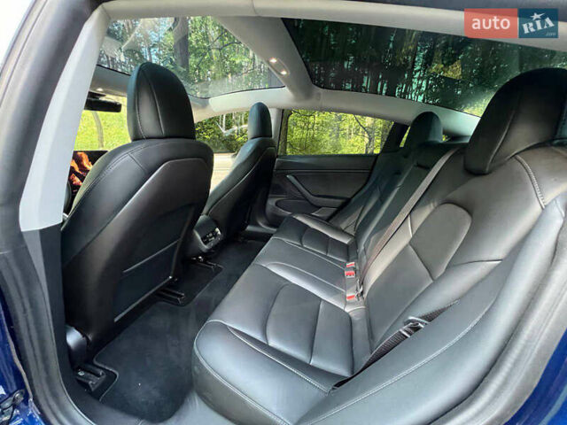 Синий Тесла Модель 3, объемом двигателя 0 л и пробегом 82 тыс. км за 25000 $, фото 4 на Automoto.ua