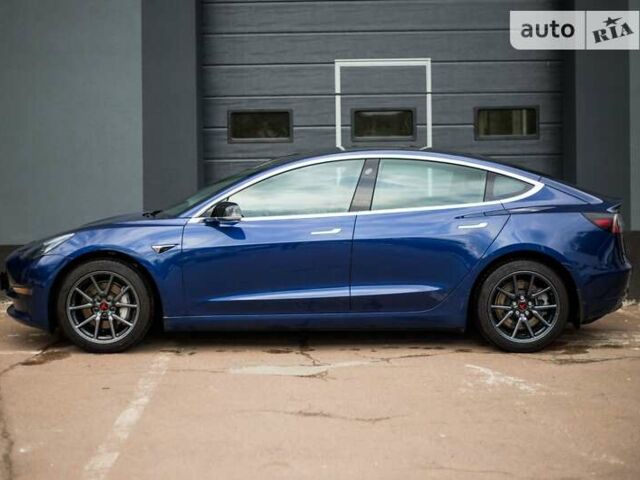 Синий Тесла Модель 3, объемом двигателя 0 л и пробегом 47 тыс. км за 25499 $, фото 4 на Automoto.ua