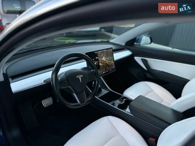 Синий Тесла Модель 3, объемом двигателя 0 л и пробегом 155 тыс. км за 17800 $, фото 73 на Automoto.ua