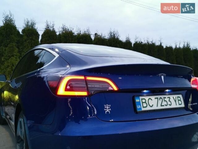 Синій Тесла Модель 3, об'ємом двигуна 0 л та пробігом 157 тис. км за 16500 $, фото 13 на Automoto.ua