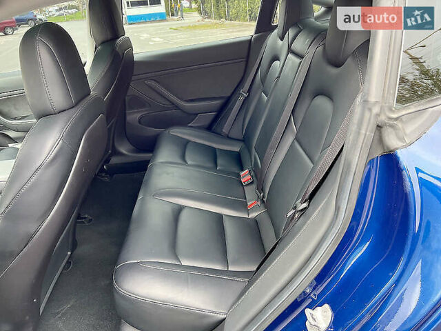 Синий Тесла Модель 3, объемом двигателя 0 л и пробегом 118 тыс. км за 21000 $, фото 24 на Automoto.ua