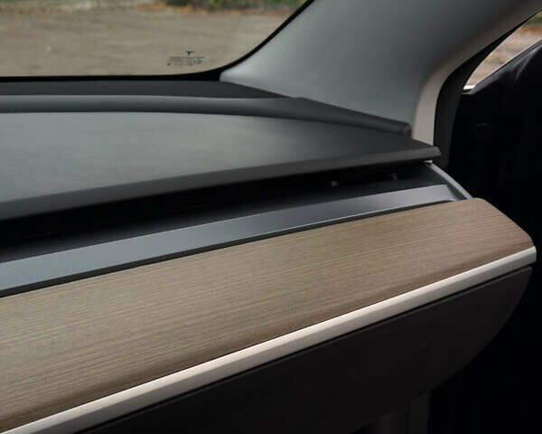 Синій Тесла Модель 3, об'ємом двигуна 0 л та пробігом 111 тис. км за 15000 $, фото 26 на Automoto.ua