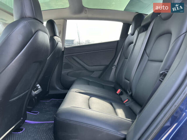 Синий Тесла Модель 3, объемом двигателя 0 л и пробегом 157 тыс. км за 15500 $, фото 6 на Automoto.ua