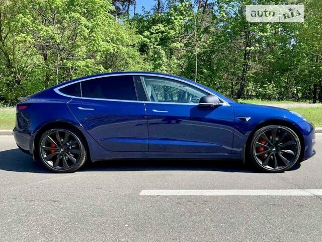 Синий Тесла Модель 3, объемом двигателя 0 л и пробегом 52 тыс. км за 33400 $, фото 35 на Automoto.ua