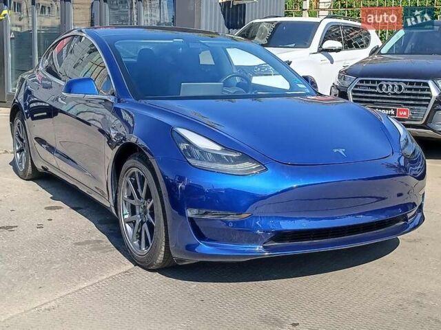 Синій Тесла Модель 3, об'ємом двигуна 0 л та пробігом 71 тис. км за 15840 $, фото 5 на Automoto.ua