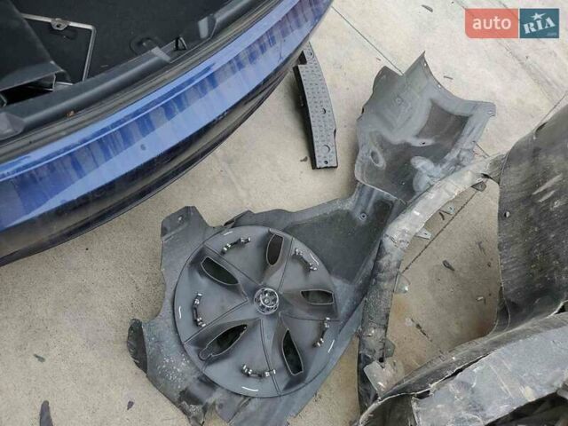 Синий Тесла Модель 3, объемом двигателя 0 л и пробегом 83 тыс. км за 16500 $, фото 31 на Automoto.ua