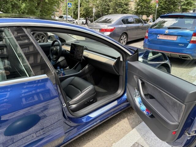 Синій Тесла Модель 3, об'ємом двигуна 0 л та пробігом 95 тис. км за 19000 $, фото 9 на Automoto.ua