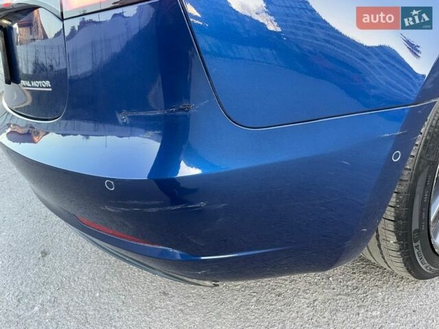 Синий Тесла Модель 3, объемом двигателя 0 л и пробегом 183 тыс. км за 14500 $, фото 24 на Automoto.ua