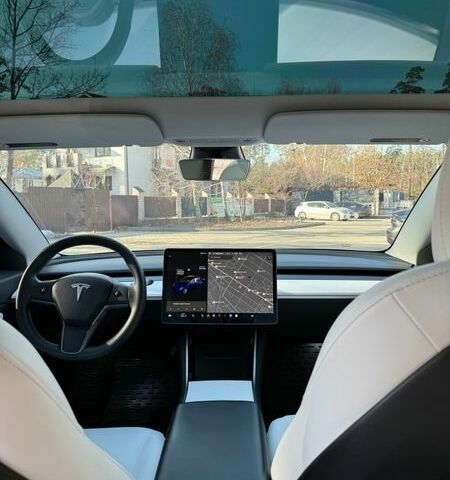 Синий Тесла Модель 3, объемом двигателя 0 л и пробегом 65 тыс. км за 18900 $, фото 25 на Automoto.ua