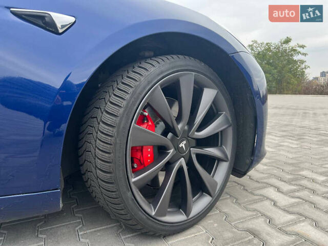 Синий Тесла Модель 3, объемом двигателя 0 л и пробегом 82 тыс. км за 25000 $, фото 8 на Automoto.ua