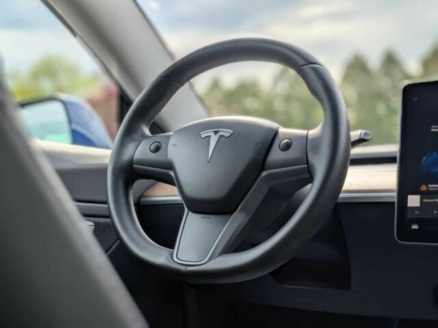 Синій Тесла Модель 3, об'ємом двигуна 0 л та пробігом 30 тис. км за 6988 $, фото 9 на Automoto.ua