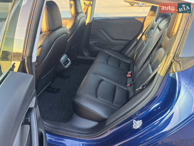 Синий Тесла Модель 3, объемом двигателя 0 л и пробегом 122 тыс. км за 16500 $, фото 8 на Automoto.ua