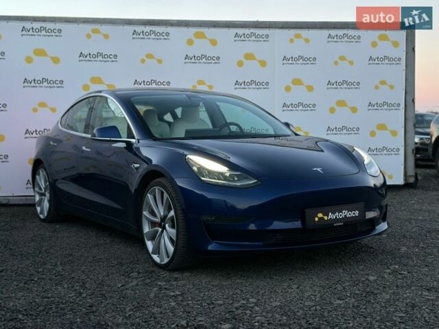 Синий Тесла Модель 3, объемом двигателя 0 л и пробегом 155 тыс. км за 17800 $, фото 3 на Automoto.ua