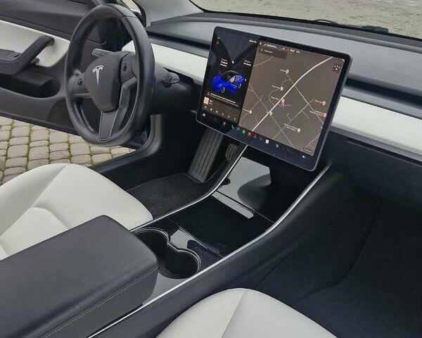 Синий Тесла Модель 3, объемом двигателя 0 л и пробегом 106 тыс. км за 18100 $, фото 17 на Automoto.ua