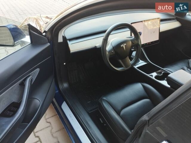 Синий Тесла Модель 3, объемом двигателя 0 л и пробегом 124 тыс. км за 14800 $, фото 9 на Automoto.ua