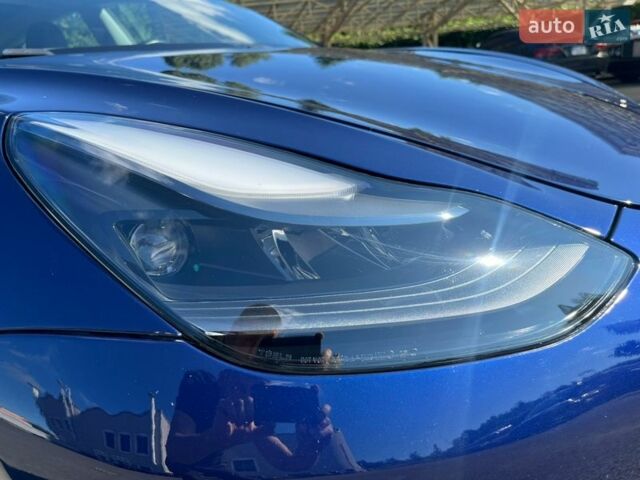 Синий Тесла Модель 3, объемом двигателя 0 л и пробегом 87 тыс. км за 16400 $, фото 10 на Automoto.ua
