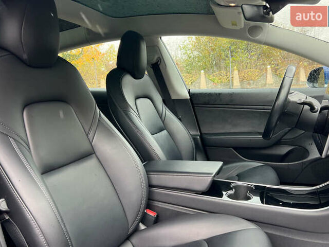 Синий Тесла Модель 3, объемом двигателя 0 л и пробегом 151 тыс. км за 17850 $, фото 16 на Automoto.ua