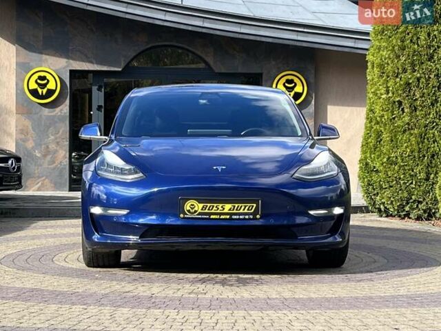Тесла Модель 3 2019 у Львові на Automoto.ua Синій Тесла Модель 3, об'ємом двигуна 0 л та пробігом 130 тис. км за 16700 $, фото 1 на Automoto.ua